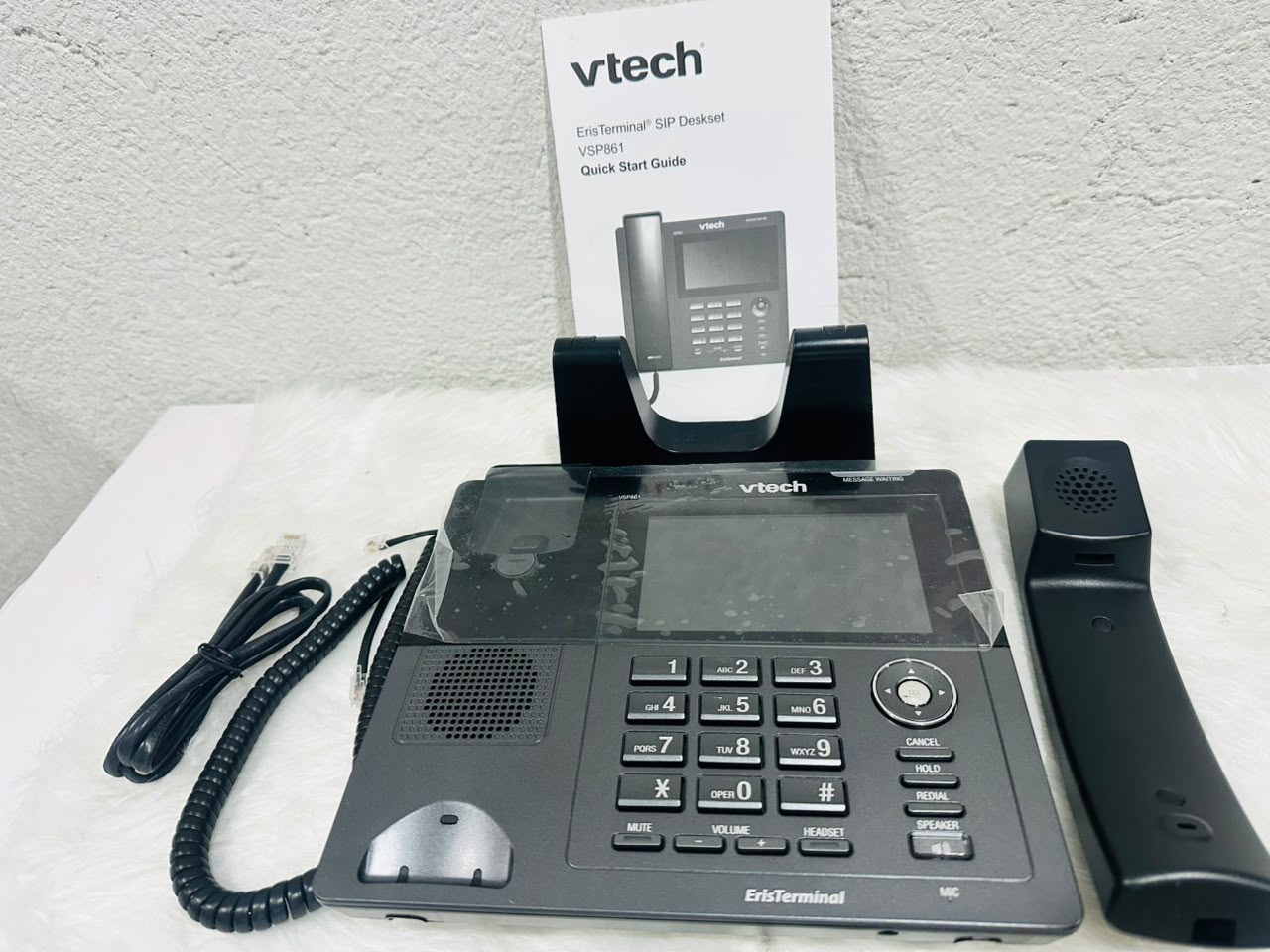 Used VTech EristTerminal VSP861 SIP deskset with handset